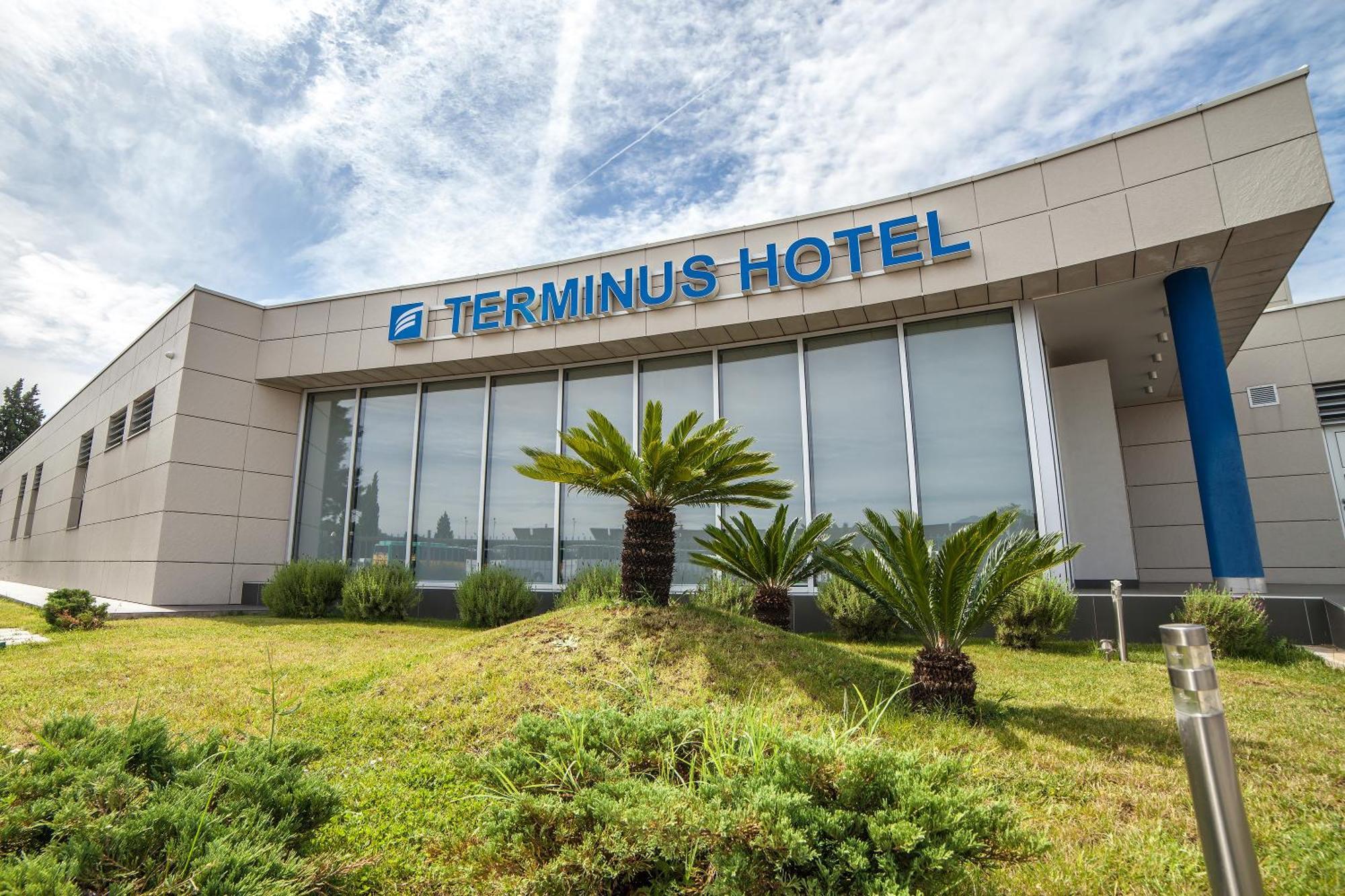 Hotel Terminus Podgorica Exterior photo