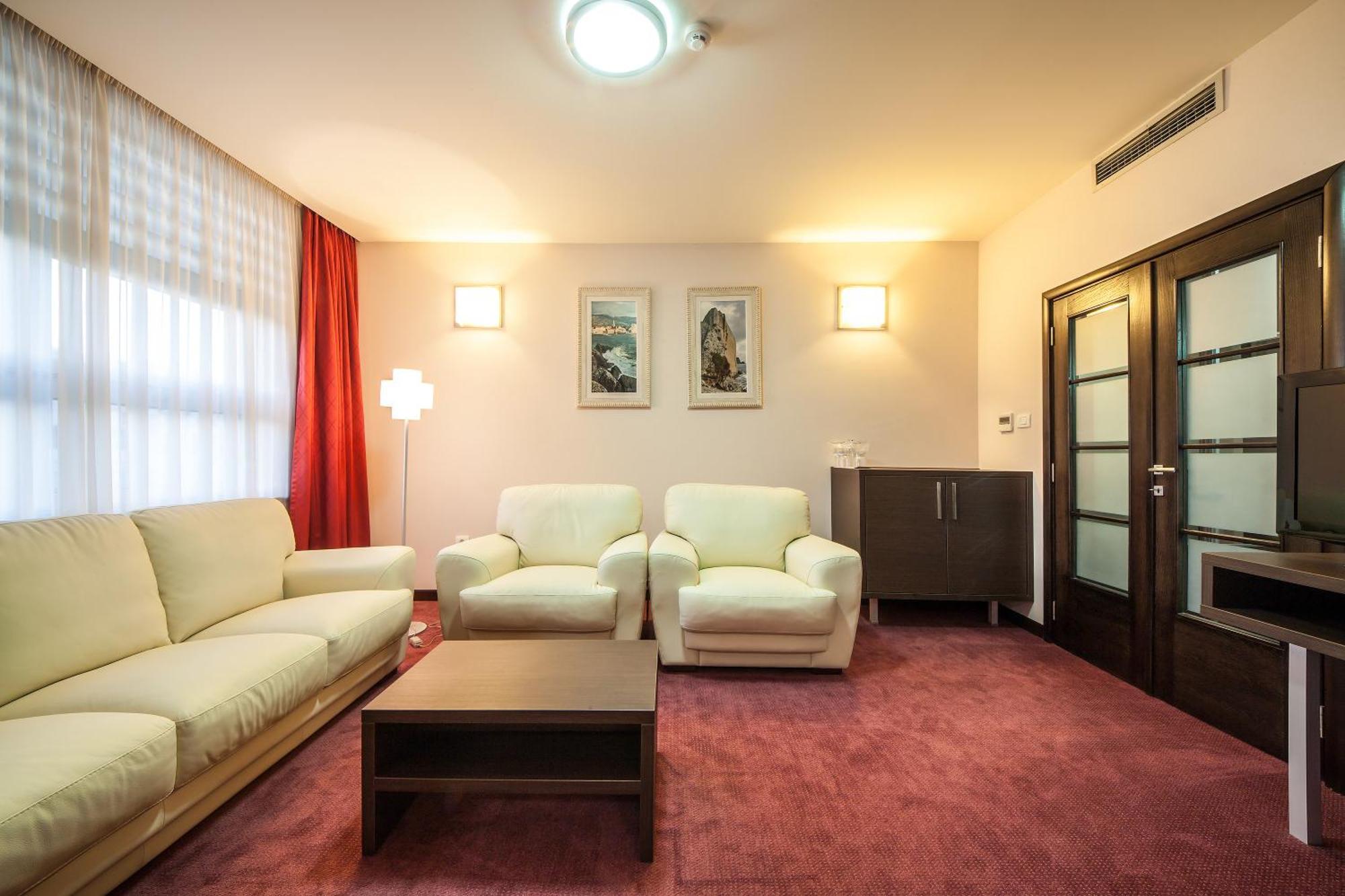Hotel Terminus Podgorica Room photo